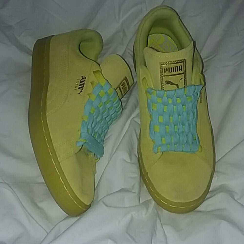 PUMA Suede